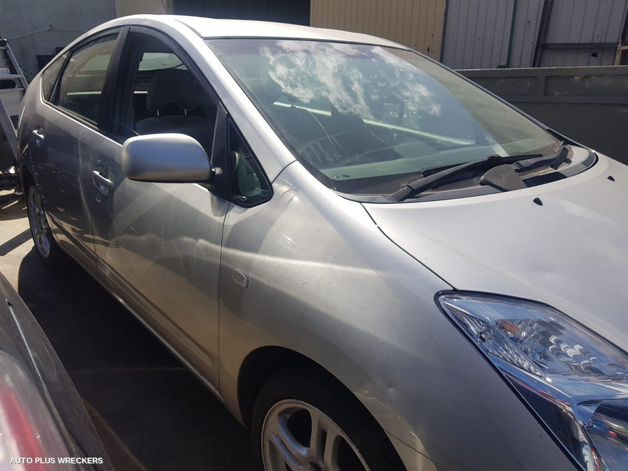 2004 Toyota Prius Left Rear Wnd Reg Motor