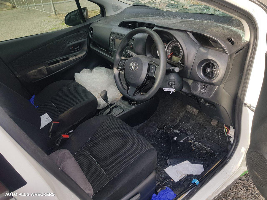 2018 Toyota Yaris Right Rear Wnd Reg Motor