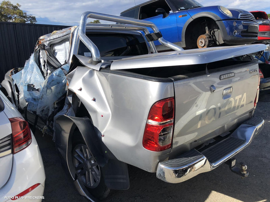 2015 Toyota Hilux Pwr Dr Wind Switch