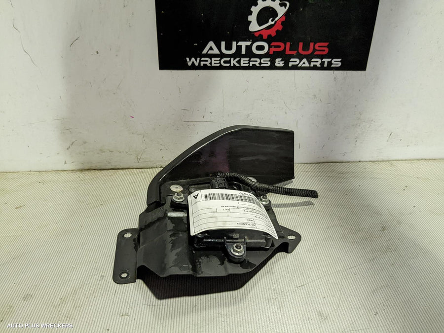 2015-2018 Mitsubishi Outlander Reverse Camera