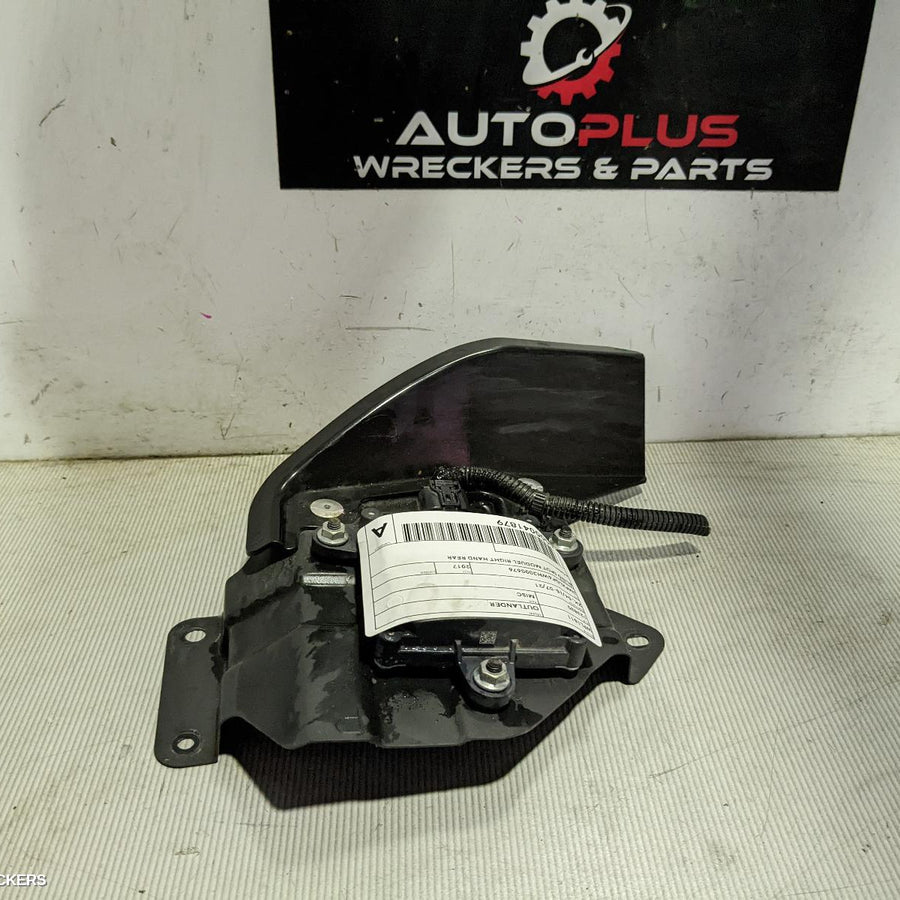2015-2018 Mitsubishi Outlander Reverse Camera