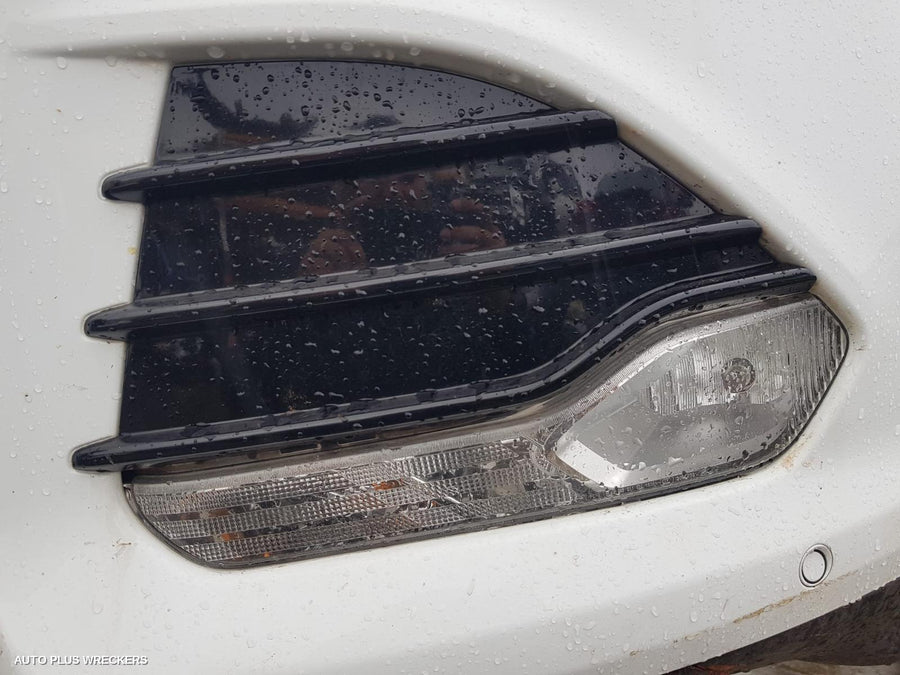 2015 Ford Kuga Left Headlamp