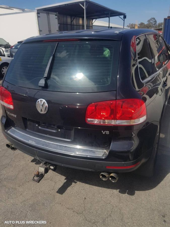 2003-2010 Volkswagen Touareg Bootlid Tailgate