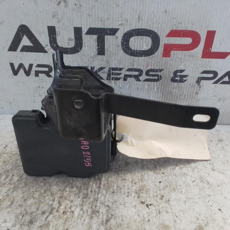 2012-2017 Nissan Pulsar Abs Pump Modulator