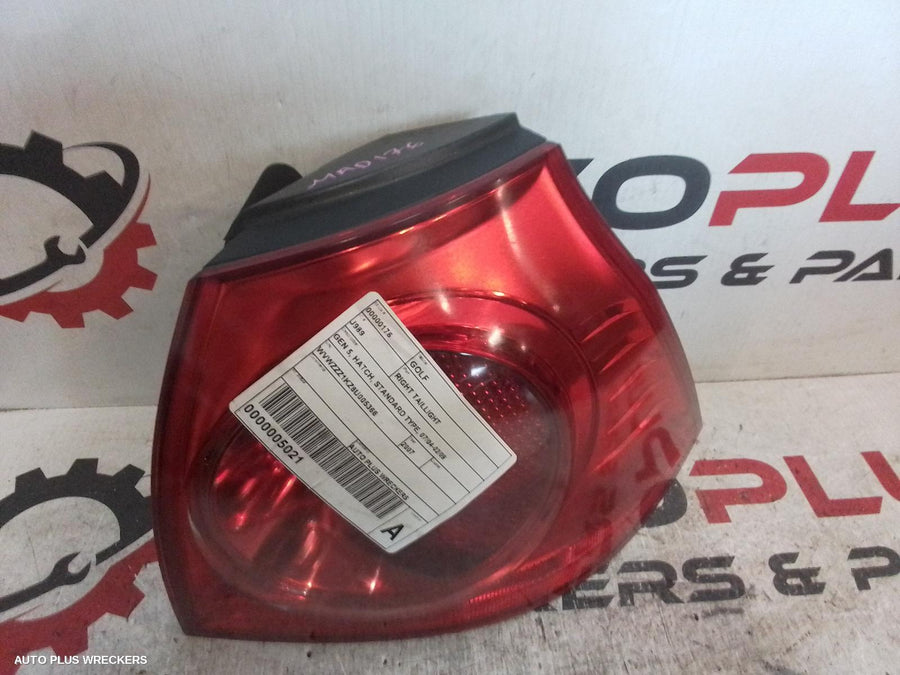 2007 Volkswagen Golf Right Taillight