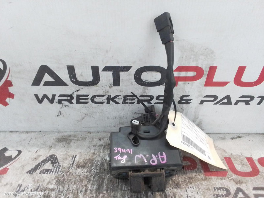 2017 Toyota Landcruiser Door Boot Gate Lock