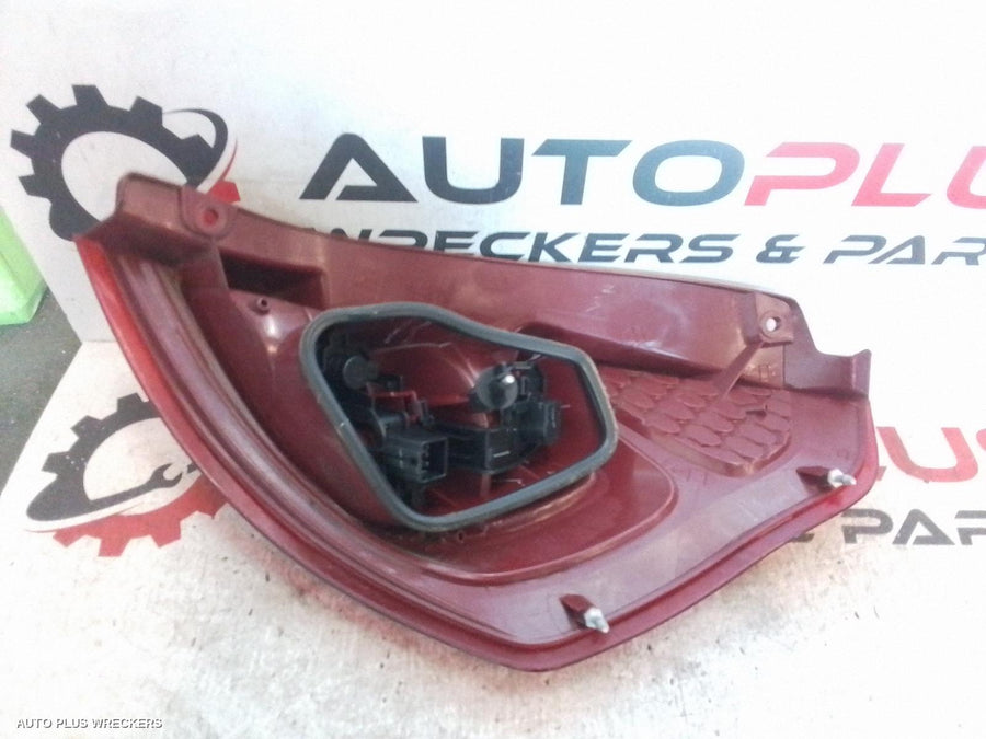 2011 Ford Fiesta Left Taillight