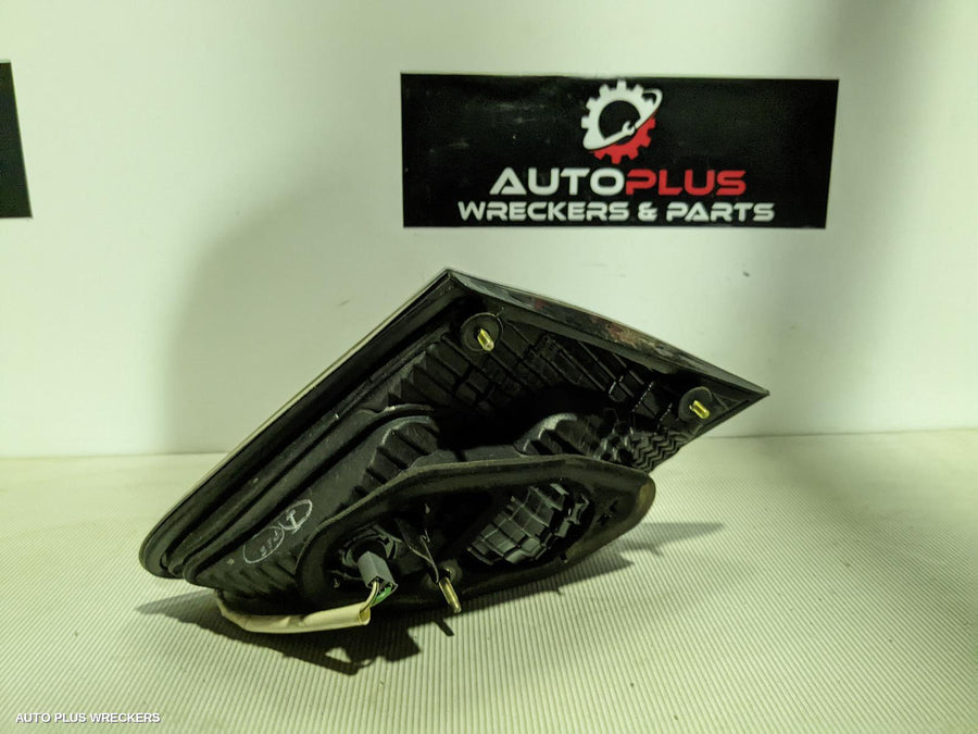 2001-2005 Lexus Es300 (92-05) Rear Garnish