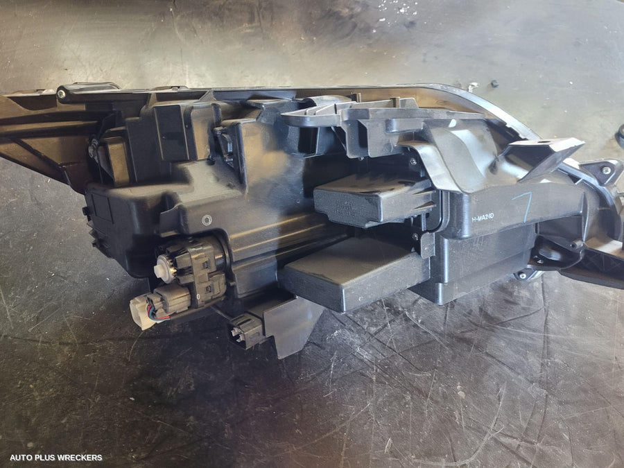 2021 Mitsubishi Pajero Left Headlamp