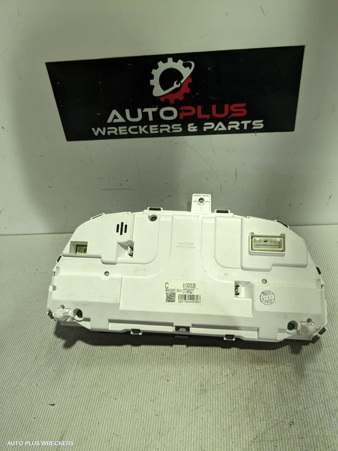 2012-2018 Mitsubishi Outlander Instrument Cluster