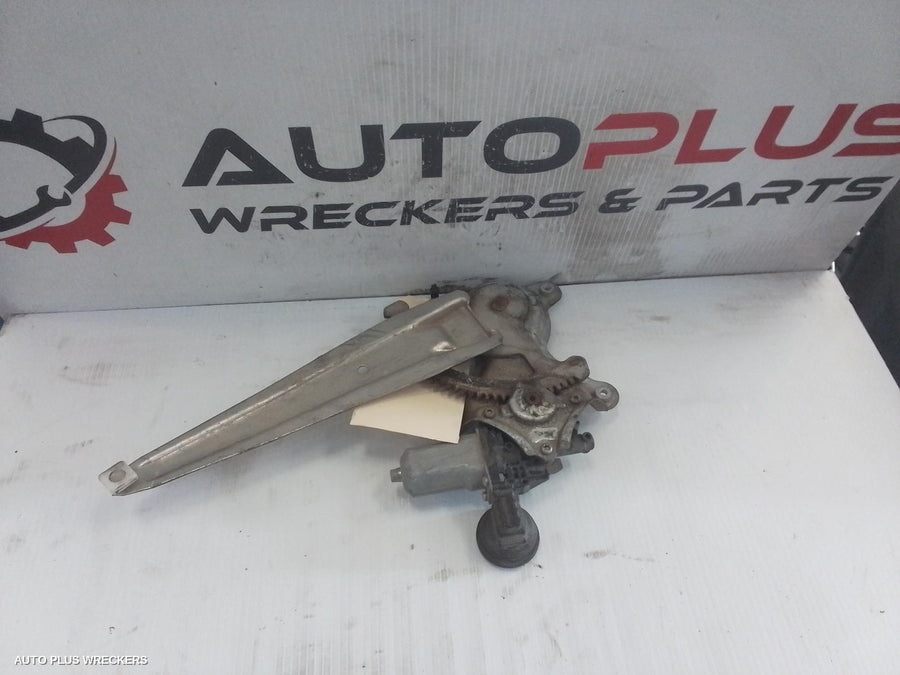 2007-2014 Toyota Kluger Left Rear Wnd Reg Motor