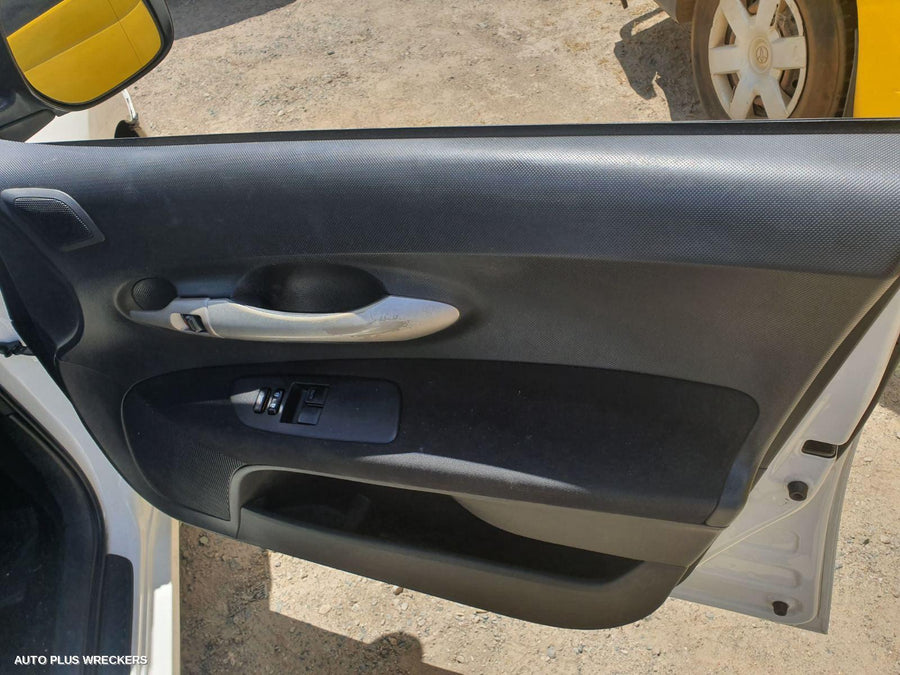 2008 Toyota Corolla Instrument Cluster