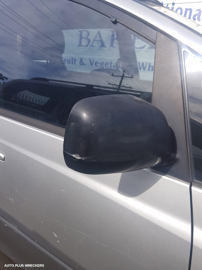 2001 Toyota Tarago Left Door Mirror