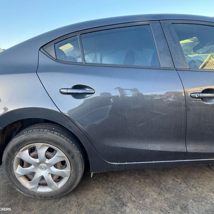 2013-2019 Mazda 3 Left Front Door Window