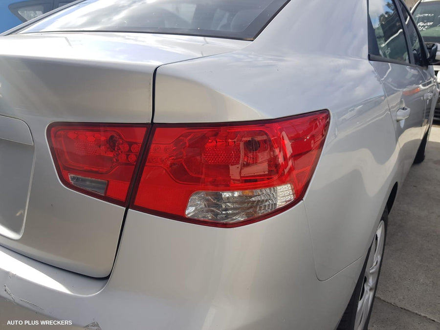 2010 Kia Cerato Instrument Cluster