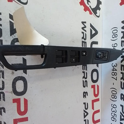 2002-2008 Mitsubishi Lancer Pwr Dr Wind Switch