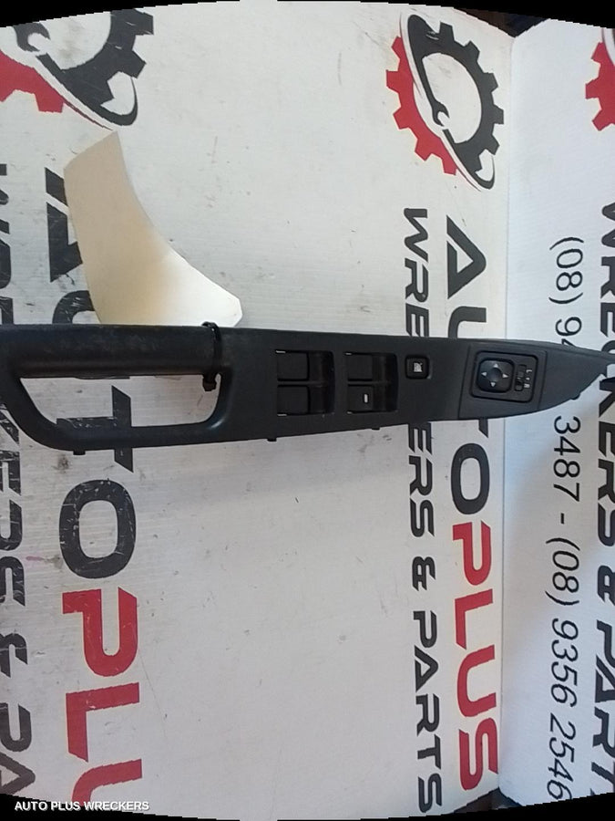 2002-2008 Mitsubishi Lancer Pwr Dr Wind Switch
