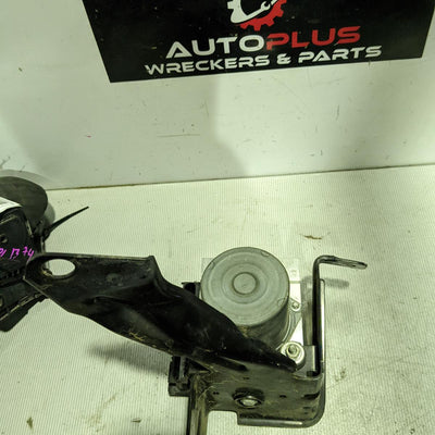 2005-2007 Ford Fairlane Abs Pump Modulator