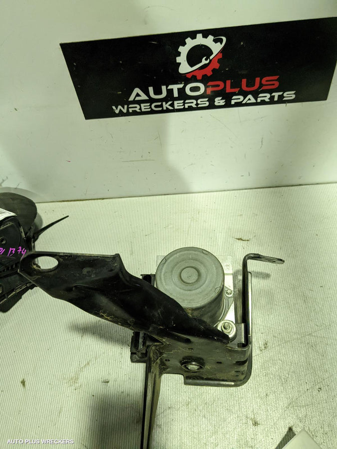 2005-2007 Ford Fairlane Abs Pump Modulator