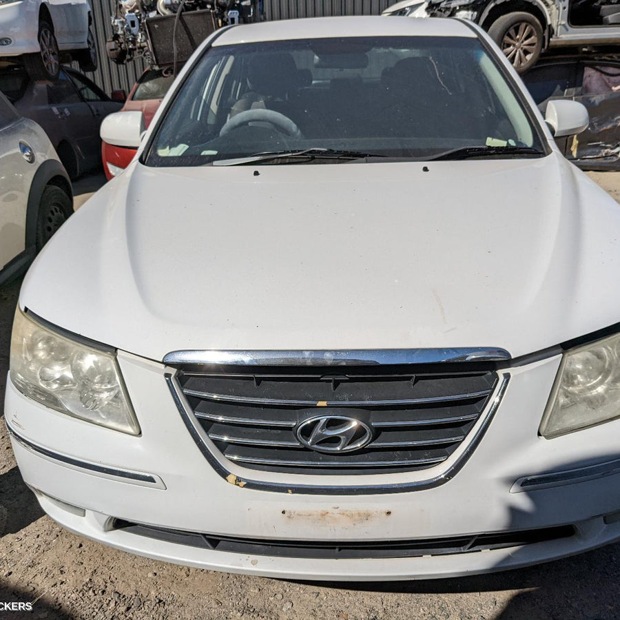 2009 Hyundai Sonata Bonnet