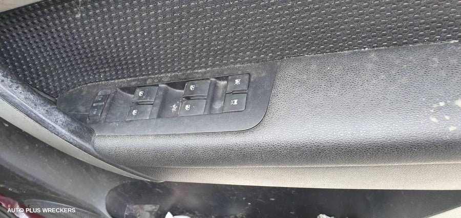 2012 Holden Captiva Combination Switch