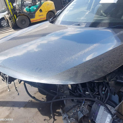 2011 Renault Latitude Left Front Door