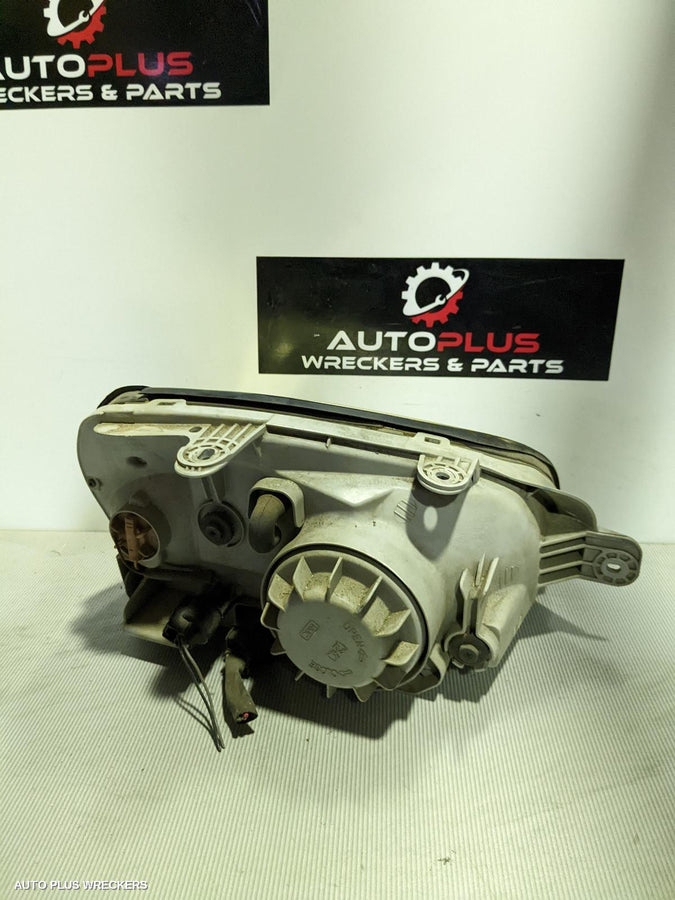 2001 Hyundai Santa Fe Left Headlamp