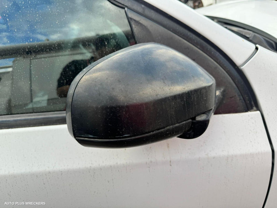 2009 Ford Falcon Right Front Door Window