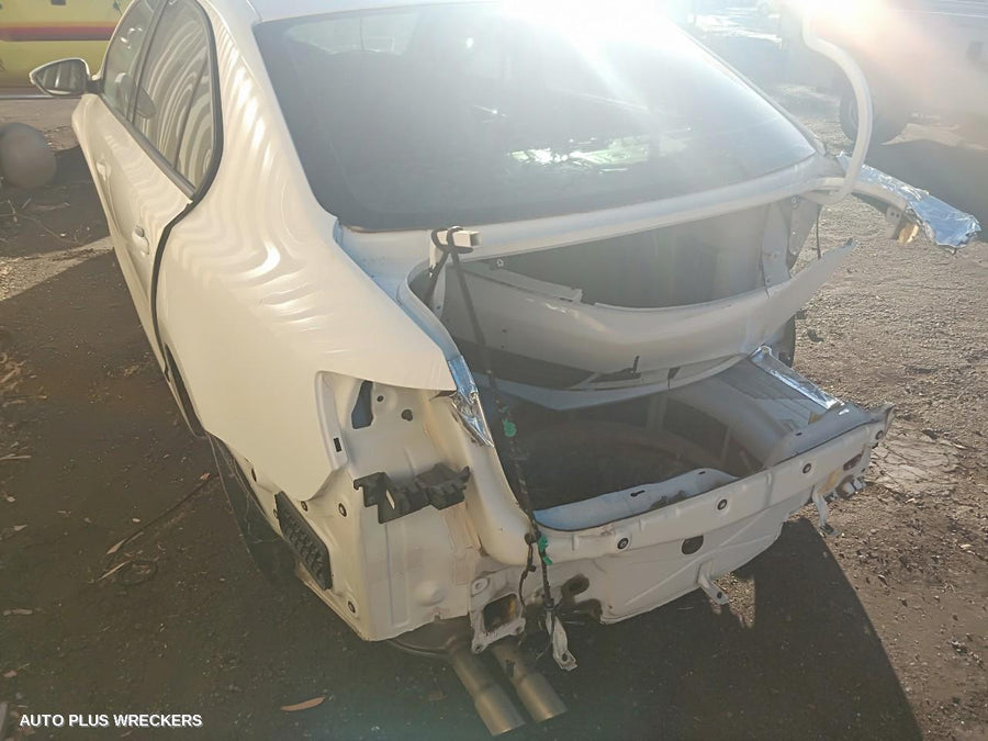 2012 Volkswagen Jetta Left Front Door Window