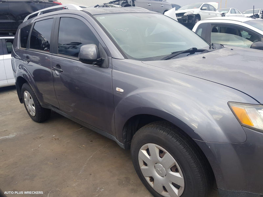 2007 Mitsubishi Outlander Right Door Mirror