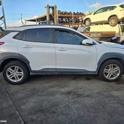 2017-2020 Hyundai Kona Right Headlamp
