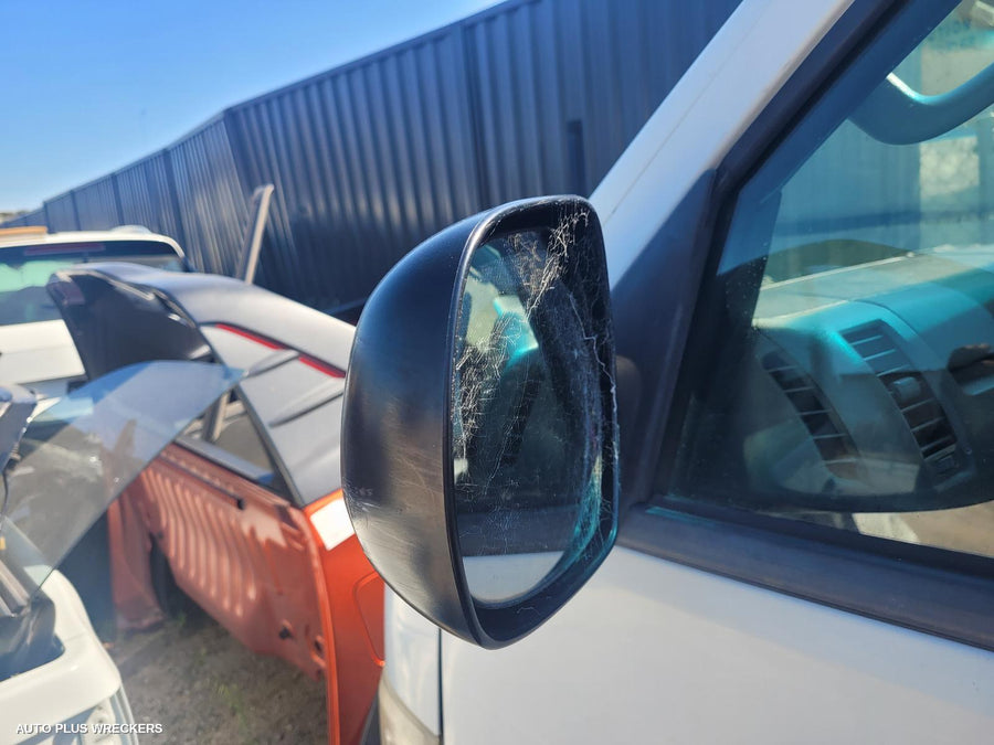 2006 Toyota Hiace Left Front Door