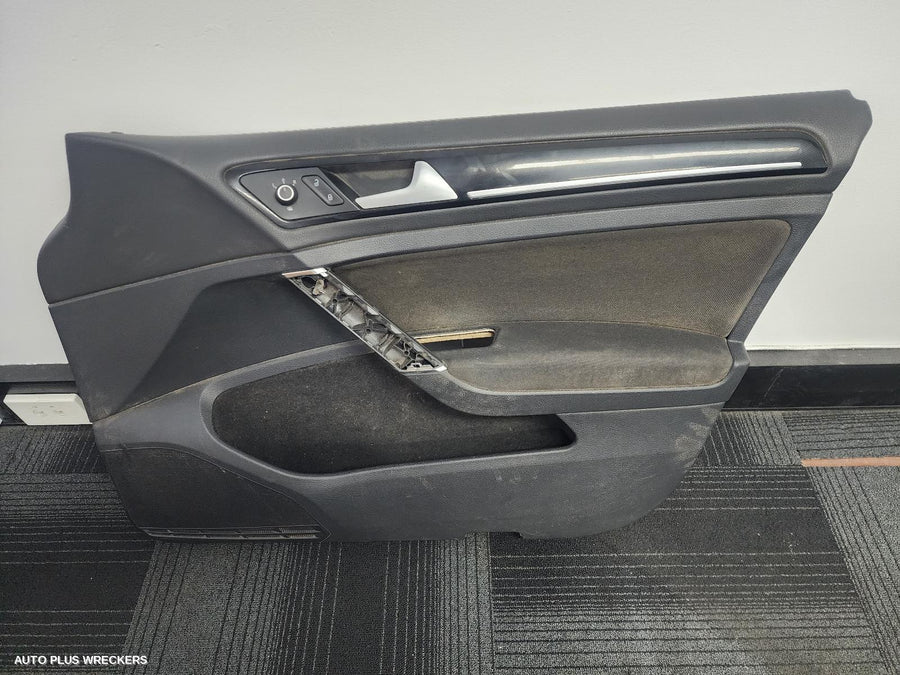 2012-2017 Volkswagen Golf Door Trim