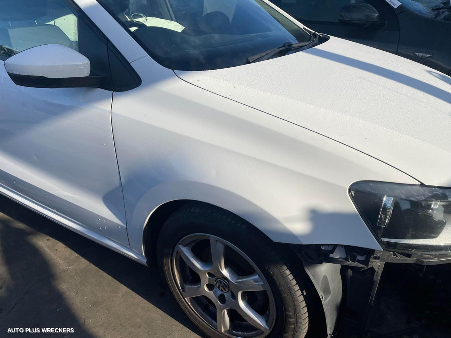 2012 Volkswagen Polo Right Door Mirror