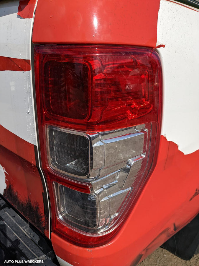 2021 Ford Ranger Right Front Door Window