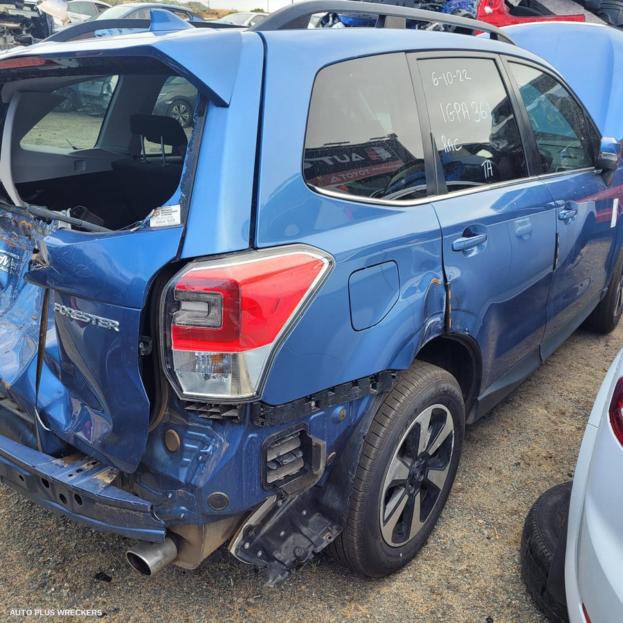 2018 Subaru Forester Left Door Mirror
