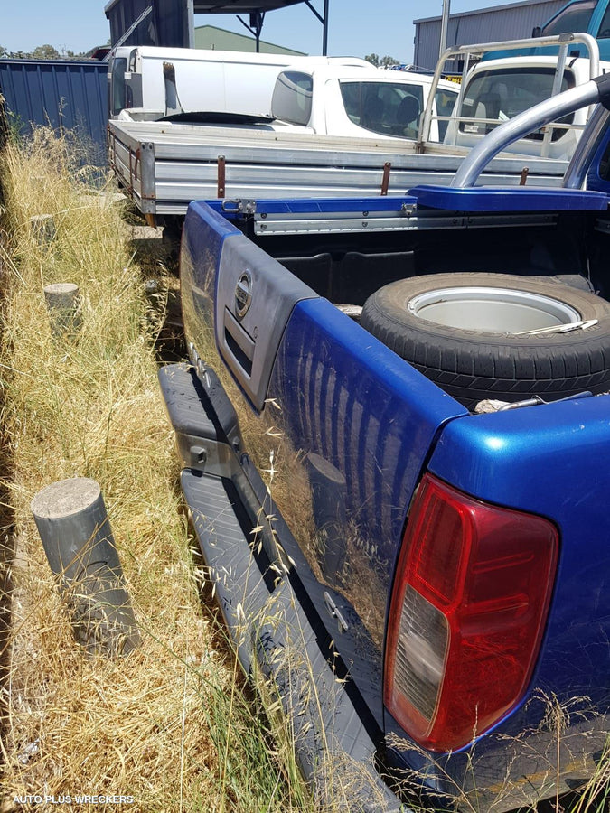 2013 Nissan Navara Radiator