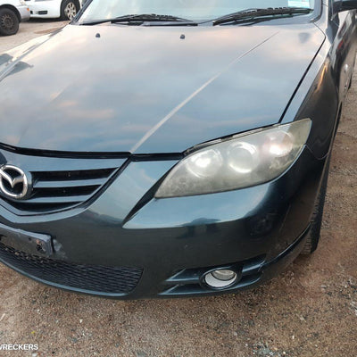 2005 Mazda 3 Rear Garnish