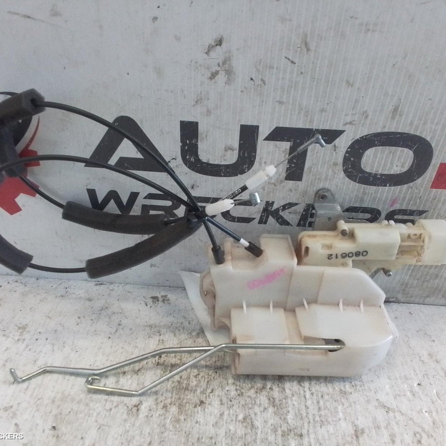 2012-2014 Holden Colorado Door Boot Gate Lock