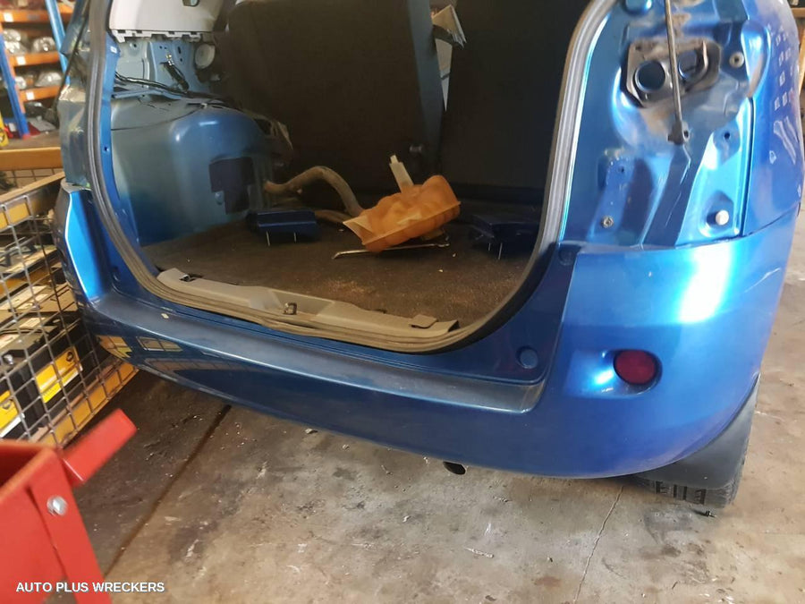 2006 MAZDA 2 DOOR BOOT GATE LOCK