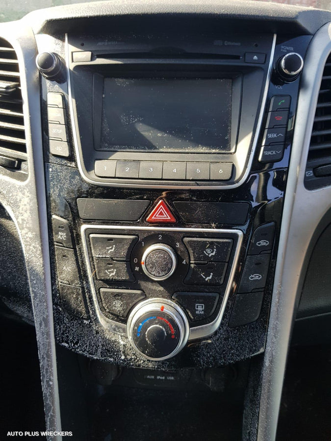 2014 Hyundai I30 Column