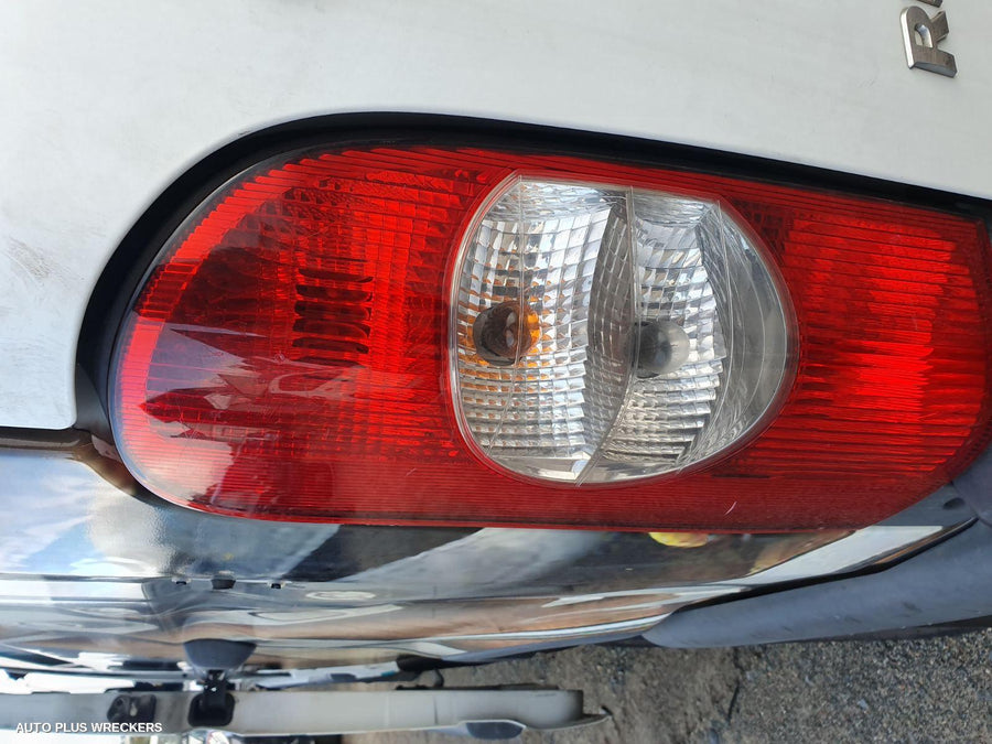 2008 Renault Master Right Guard