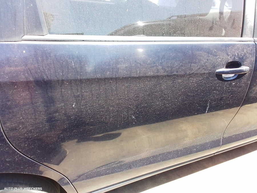 2007 Toyota Tarago Right Headlamp