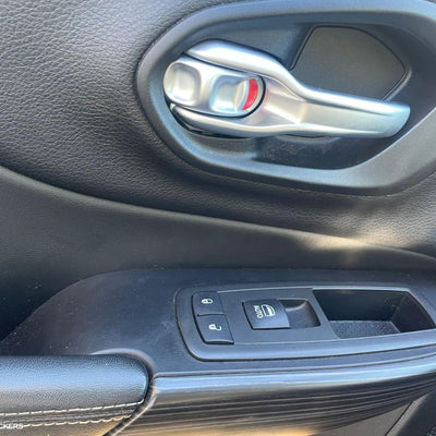 2015 Jeep Cherokee Radiator Support