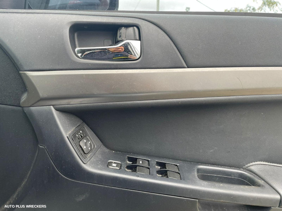 2013 Mitsubishi Lancer Right Door Mirror