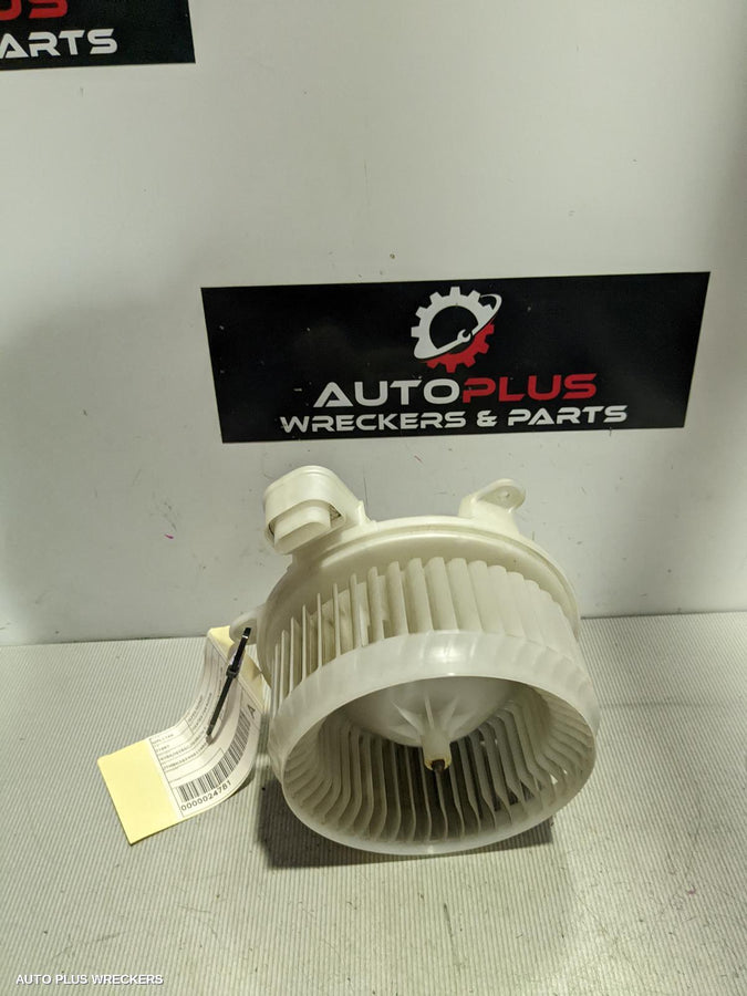 2010 Lexus Is250/is250c Heater Fan Motor