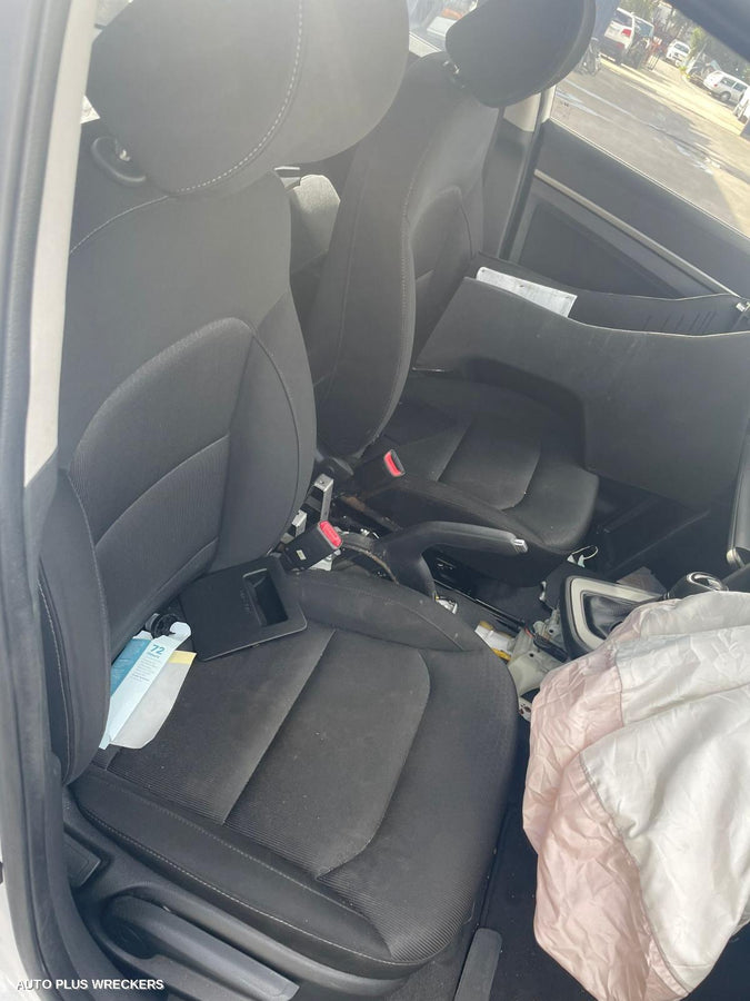 2018 Hyundai Elantra Right Door Mirror