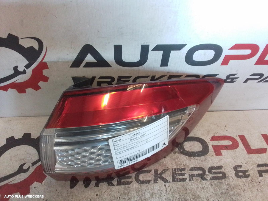 2011 FORD MONDEO RIGHT TAILLIGHT