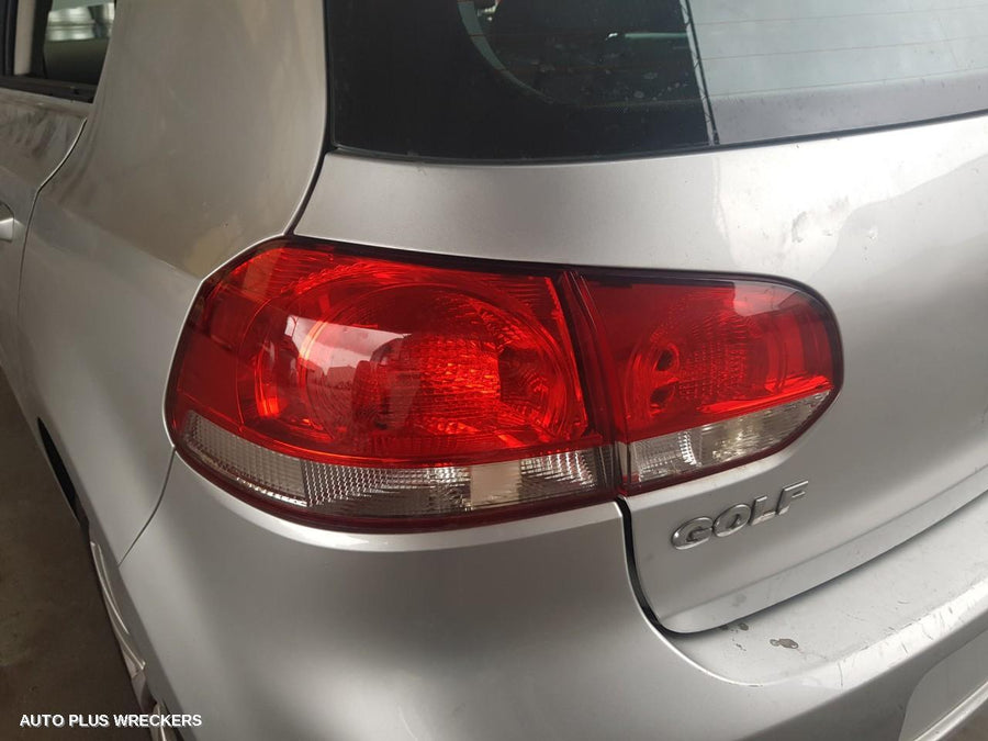 2010 Volkswagen Golf Rear Garnish