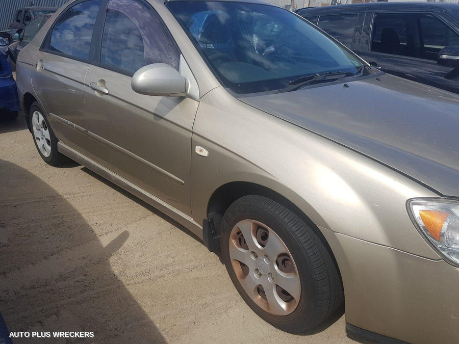 2005 Kia Cerato Radiator